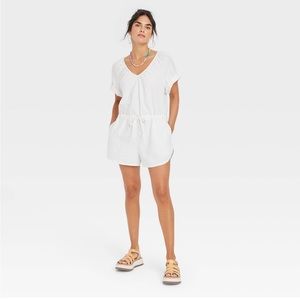 Women's Short Sleeve Romper - Universal Thread White Size Small New With Tags 3